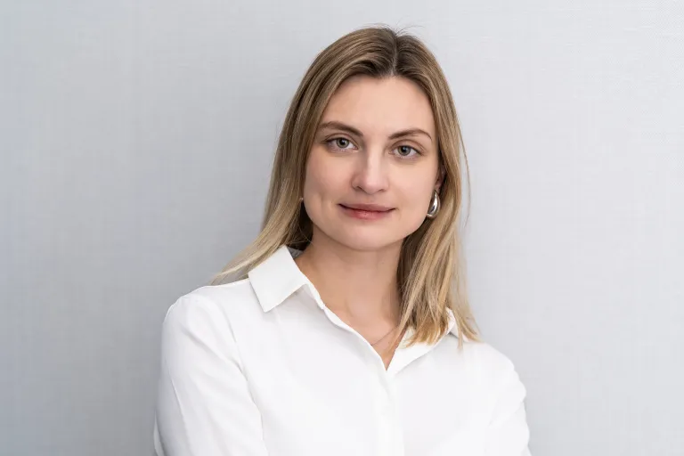 Headshot of Professor Mariia Kurbak